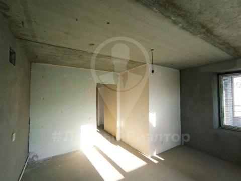 2-к квартира, 8/10 эт., 66м²