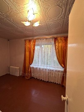 3-к квартира, 1/5 эт., 53м²